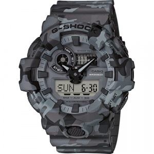 G-SHOCK GA-700 (GA-700CM-8AER)