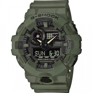 G-SHOCK GA-700 (GA-700UC-3AER)
